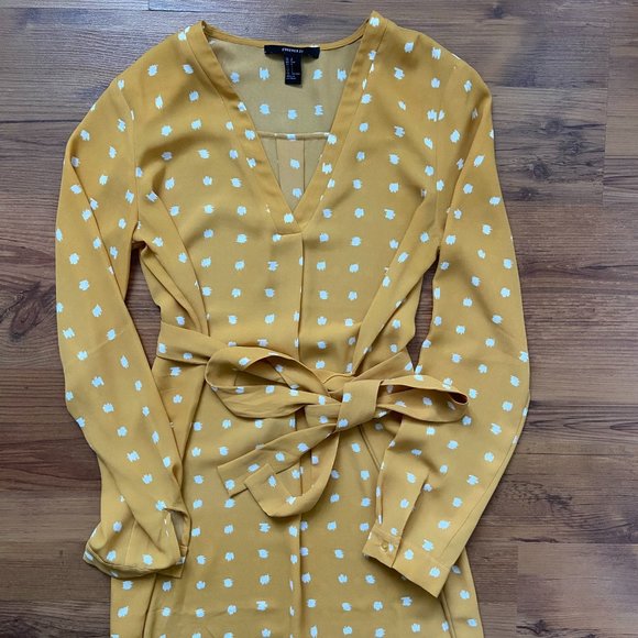 Yellow Blouse / Dress – Forever 21 - Picture 4 of 9